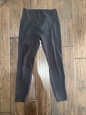 Vuori Black High Rise Performance Leggings